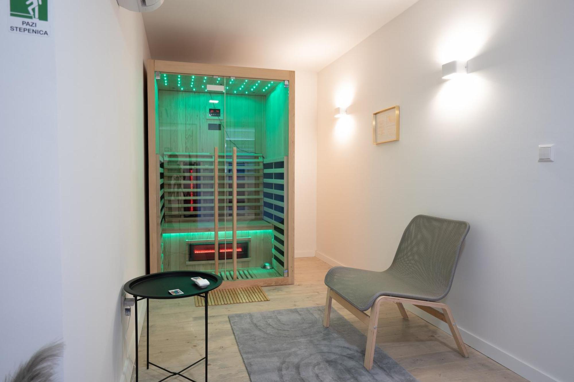 Lux Loft Spa Раковица Экстерьер фото