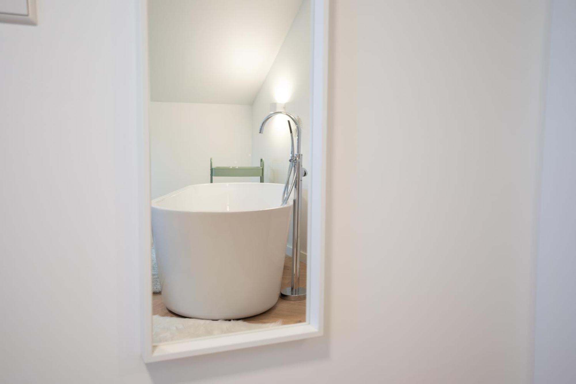 Lux Loft Spa Раковица Экстерьер фото